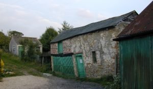 Front wall leaning out of vertical by over 200mm